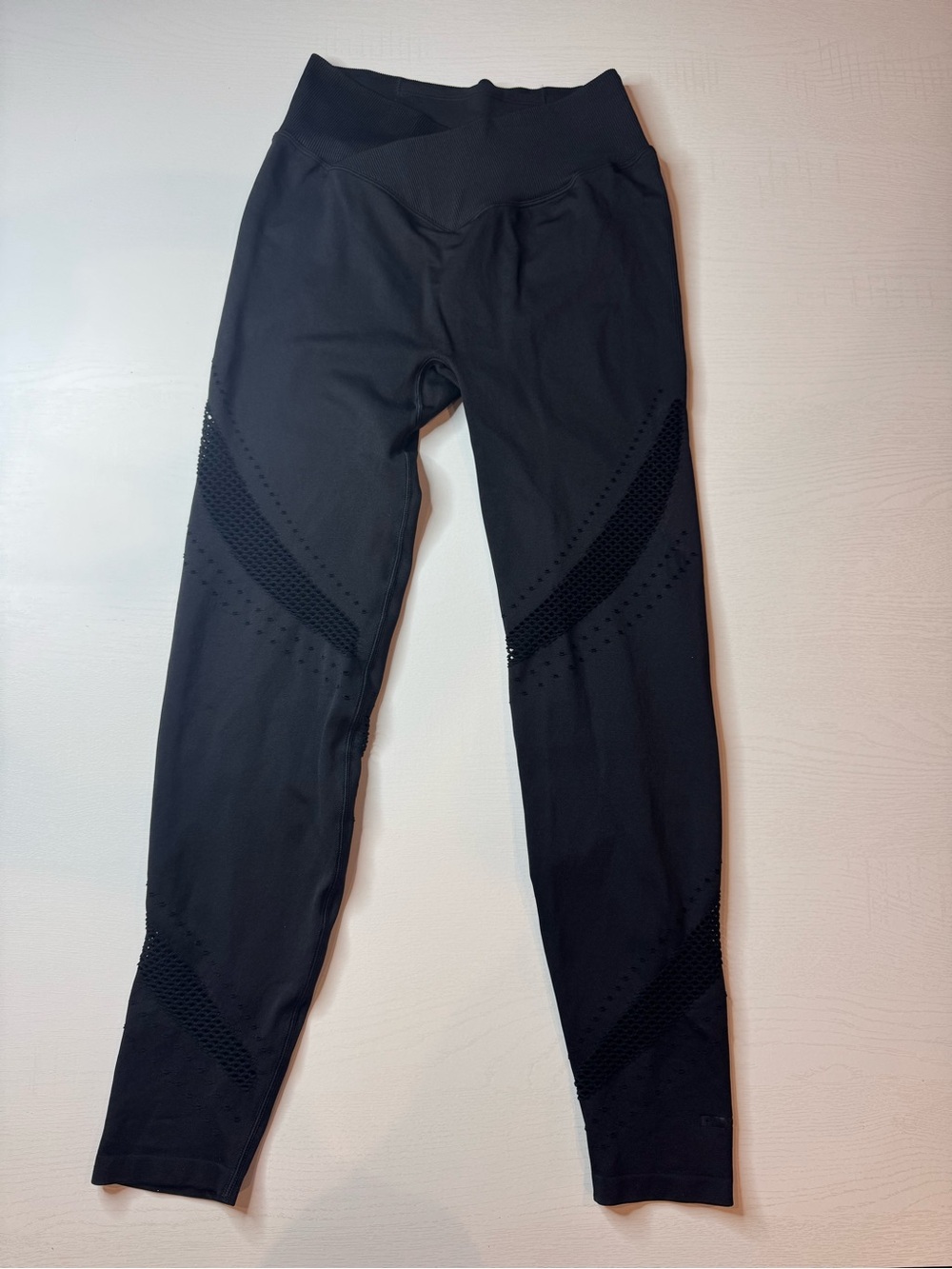 NWT PINK Victoria's Secret Black High-Rise Mesh Detail Leggings